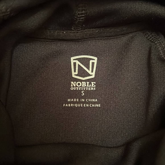 Noble Outfitters lightweight cowl Small - Picture 5 of 5